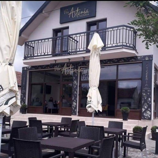 Veče akustične muzike i druženja