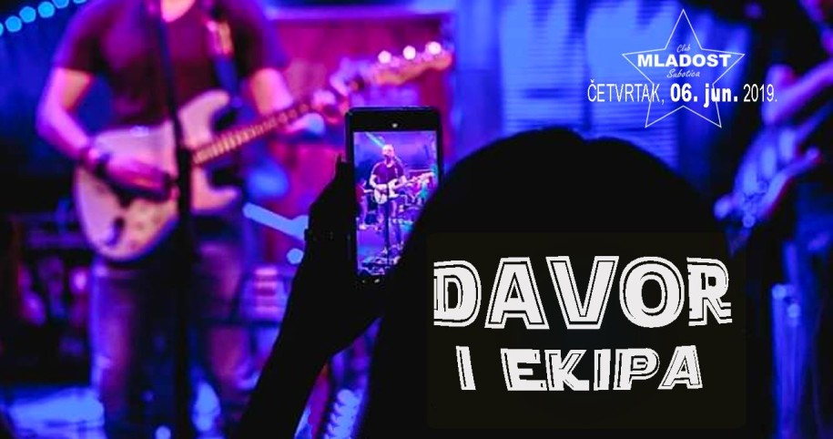 Akustična svirka: Davor i ekipa