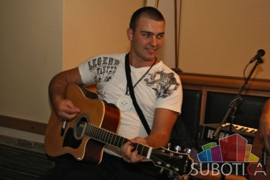 Acoustic night - Alen & prijatelji