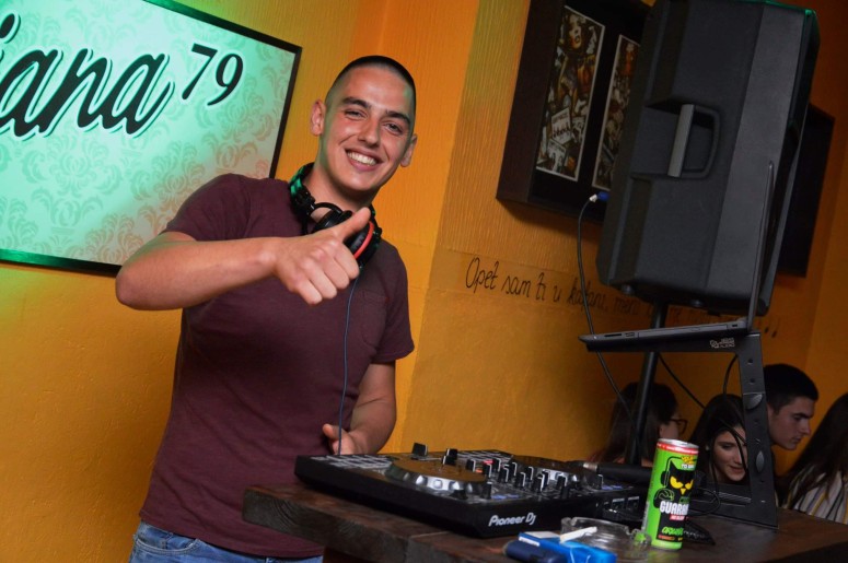 Otvaranje letnje sezone - Dj Tića