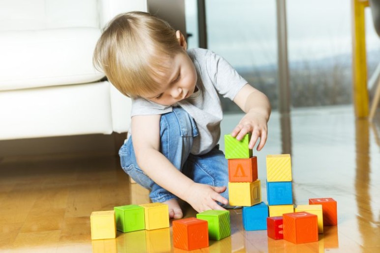 Predavanje: Budućnost pripada deci - mala škola roditeljstva: Dete i igra