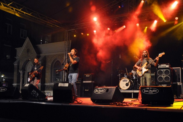 Plavi Ptičić Supergroup - 50 godina Woodstocka