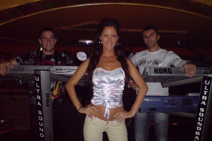 UltraSound band