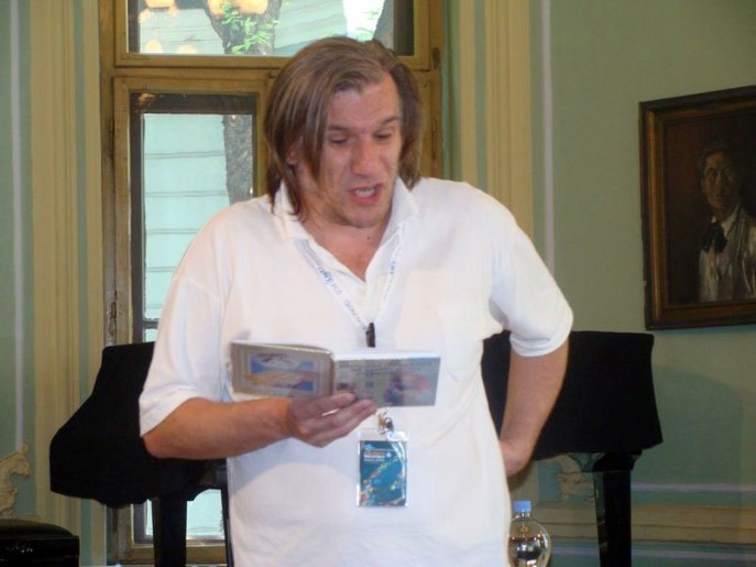 Predstavljanje knjige Roberta Takariča: Udario me pubertet u glavu