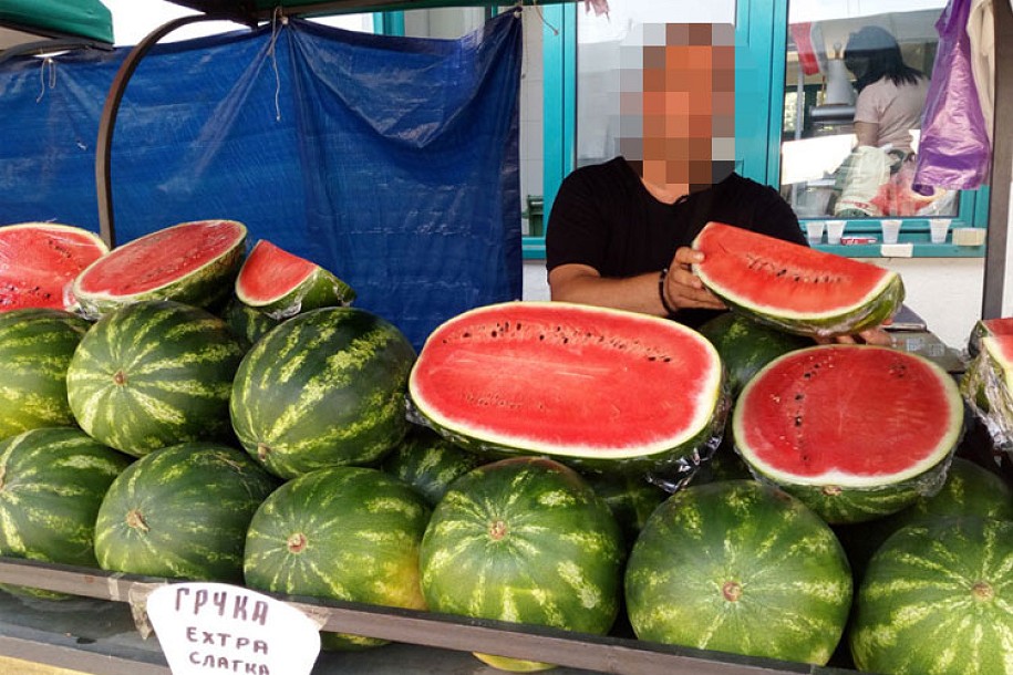 Zakazano nadmetanje za sezonsku prodaju voća, povrća i lubenica na javnim mestima