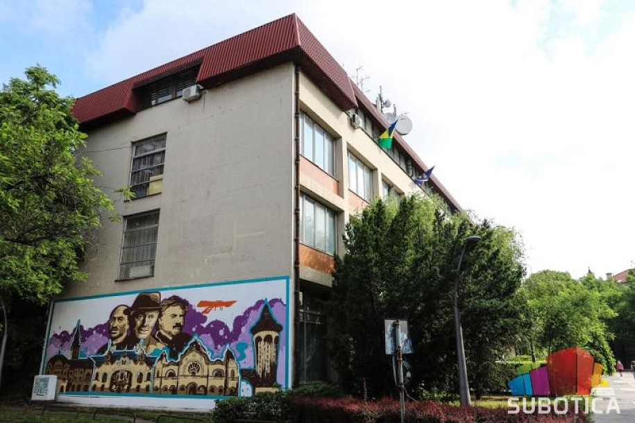 U toku prijave za radionicu izrade grafita na platnu