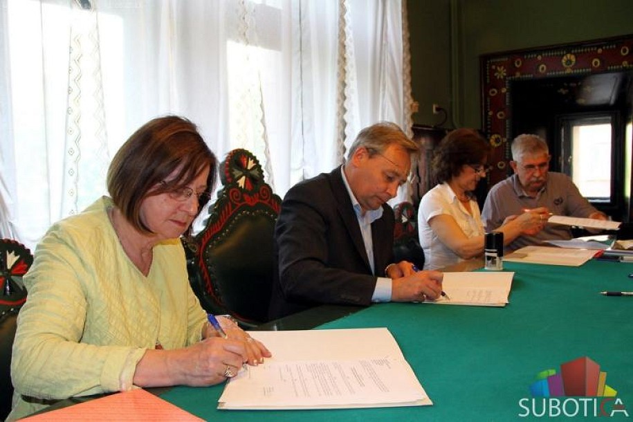 Konačno dogovor prosvetara i grada