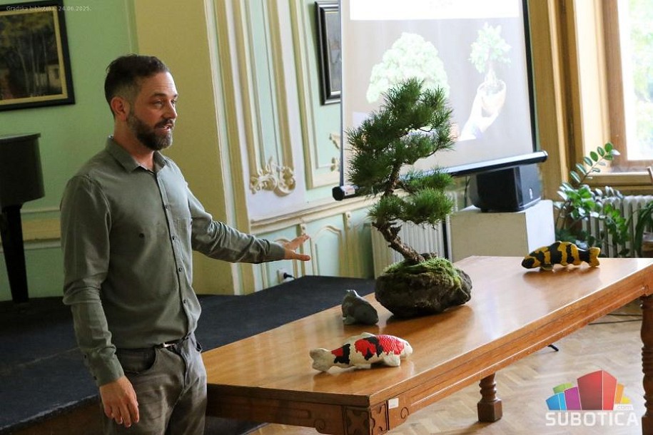 "Mudrosti iz Japana": Tradicija kroz priče, slike i bonsai drveće