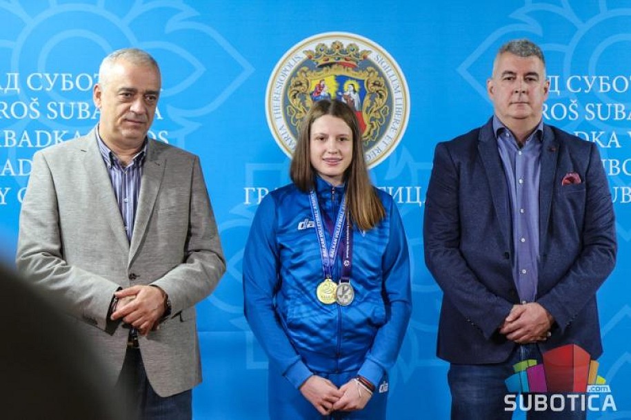 Odbojka: Elena Baić sa reprezentacijom niže odlične rezultate