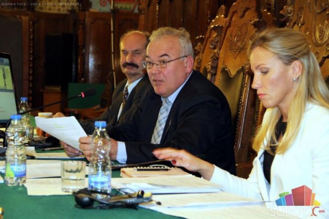 Usvojen izveštaj o budžetu za prvih 9 meseci 2014. godine