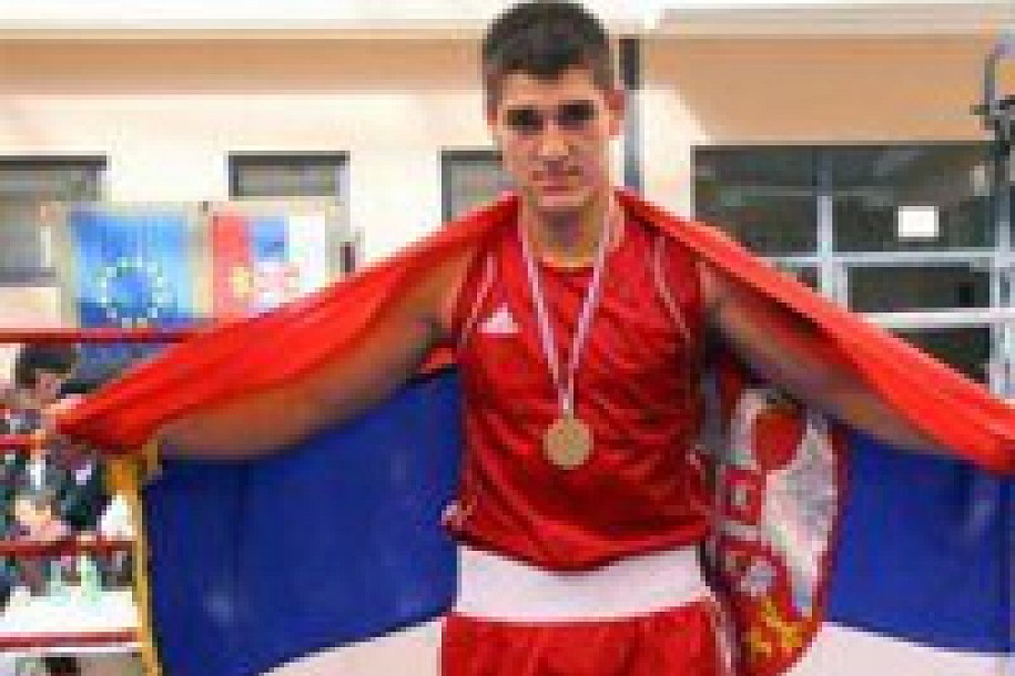 Memetoviću 28. „Zlatna rukavica“
