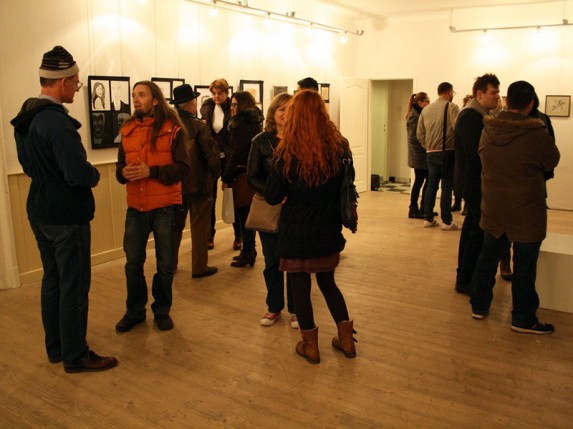 Otvorena izložba subotički studenata likovnih akademija u "Skladištu"