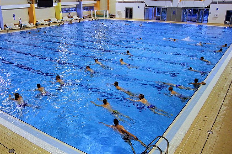 Besplatno plivanje na bazenu SRC "Prozivka" za odlikaše
