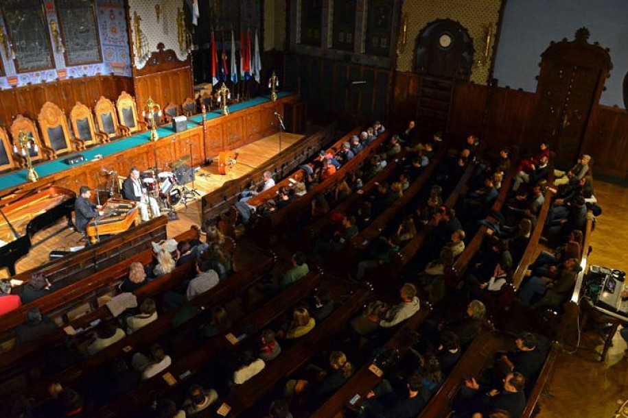 Humanitarni koncert „Abraham benda“ u petak u Velikoj većnici