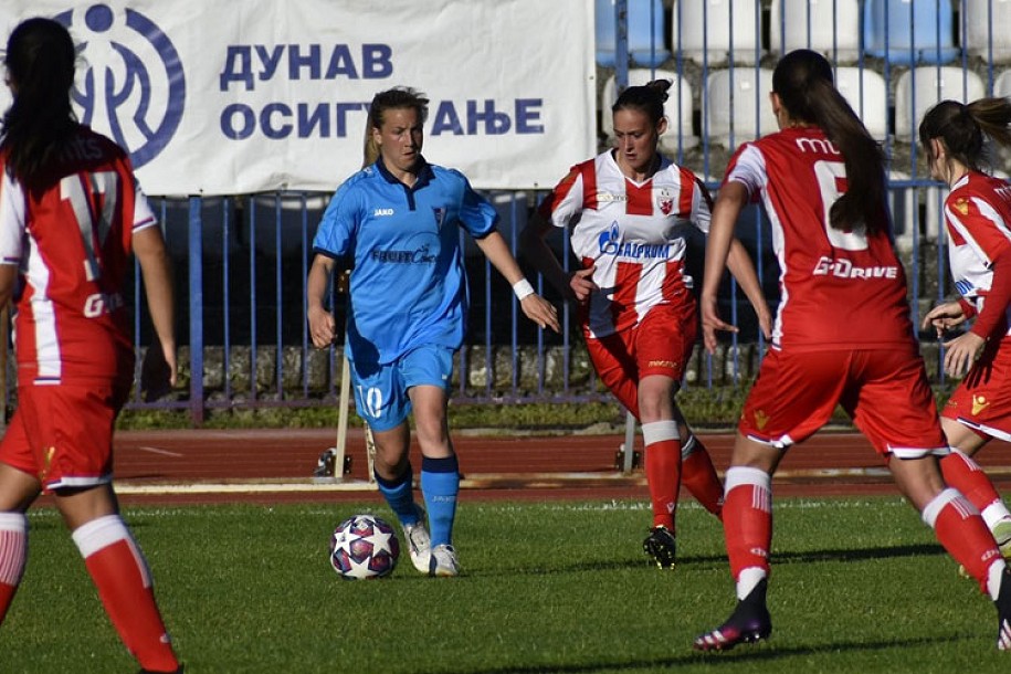Fudbal: "Golubice" ubedljive protiv Crvene zvezde (7:0)