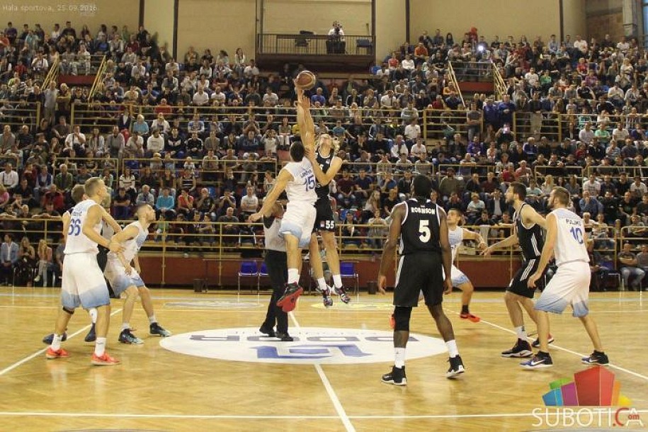 Košarkaši Spartaka u tesnom meču poraženi od Partizana (89:92)