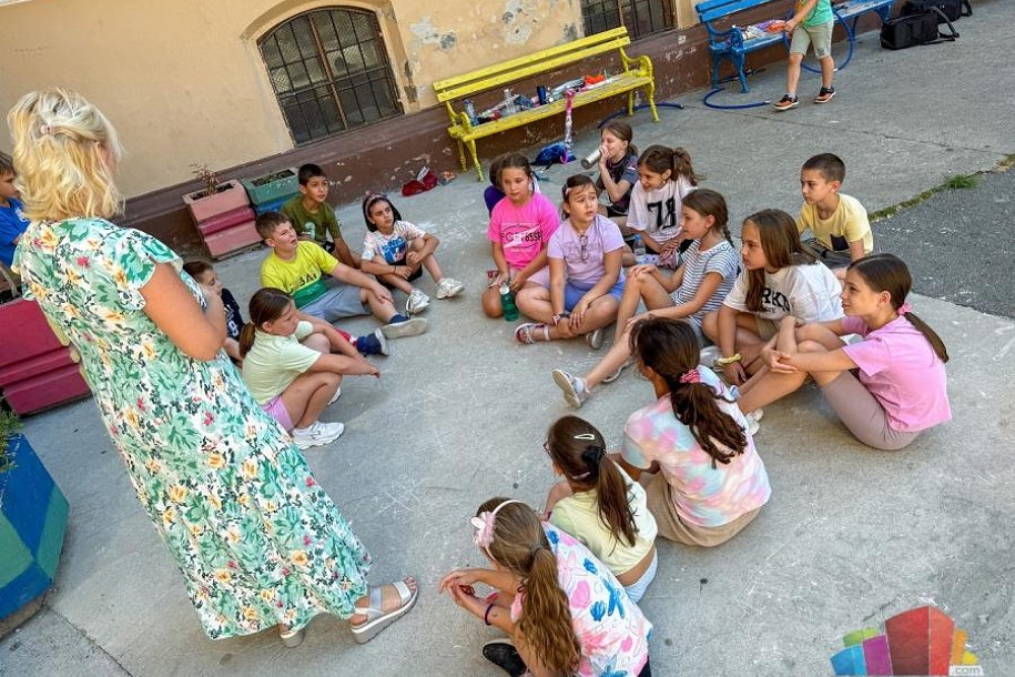 Savladavanje socijalno-emocionalnih veština kroz letnji kamp