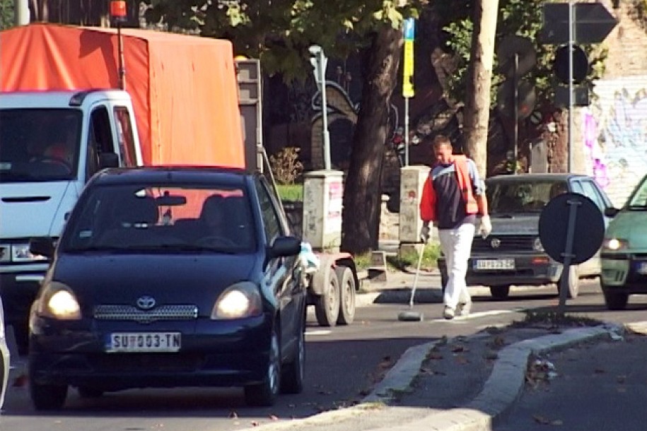 Obnavljanje horizontalne signalizacije u gradskim i prigradskim mesnim zajednicama