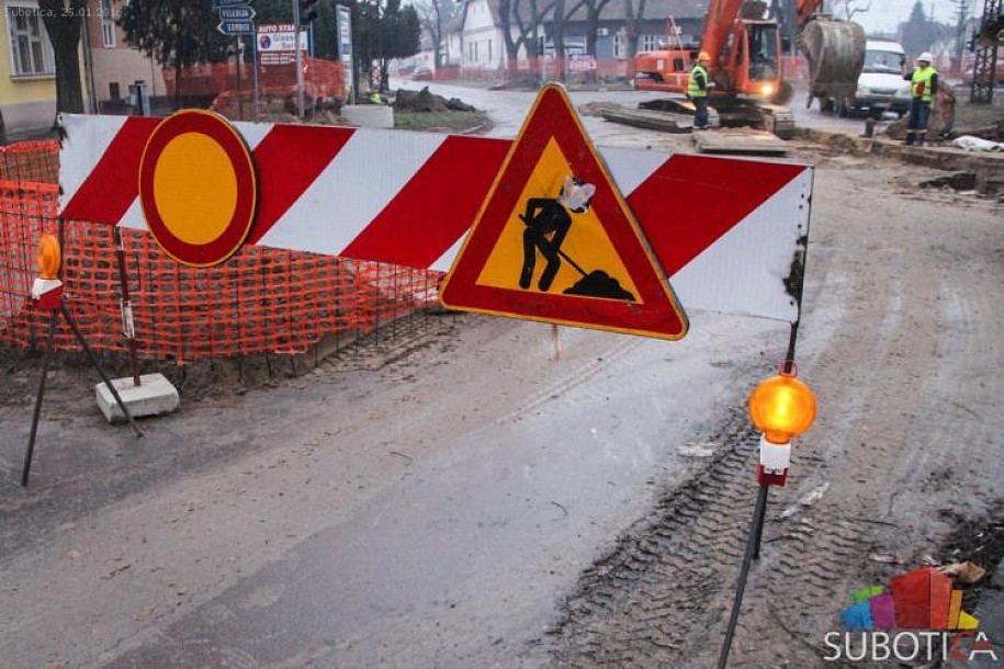 Deo Bajskog puta sutra bez vode