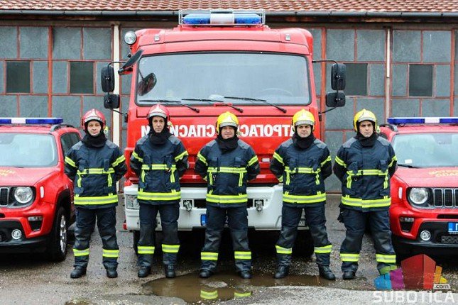 Novi vatrogasci-spasioci u uniformi do kraja godine