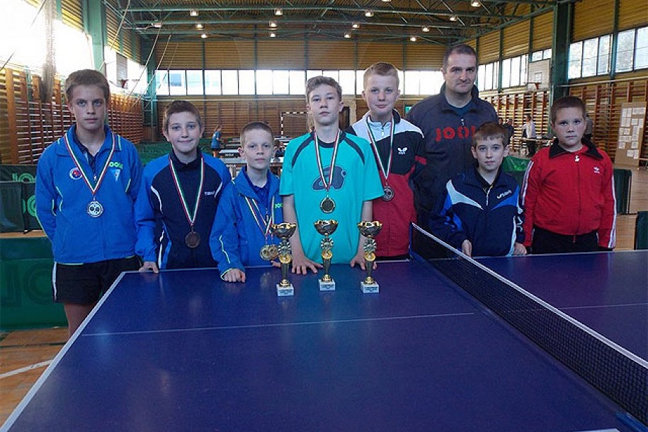 Učešće mladih stonotenisera Spartaka na turniru "Kiskunmajsa 2013" u Mađarskoj
