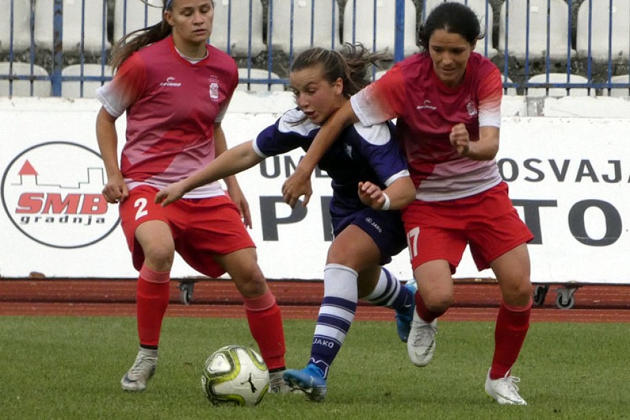 Fudbal: "Golubice" deklasirale Slogu u derbiju