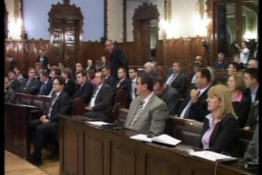 Politički razvod?
