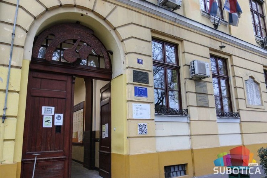 Politehnička škola raspisala dva konkursa za osnovce