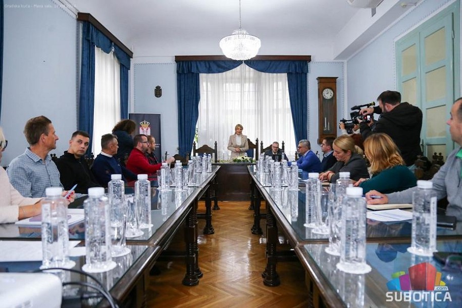 Raspisani konkursi za podršku dualnom obrazovanju, Vlada opredelila 98 miliona dinara