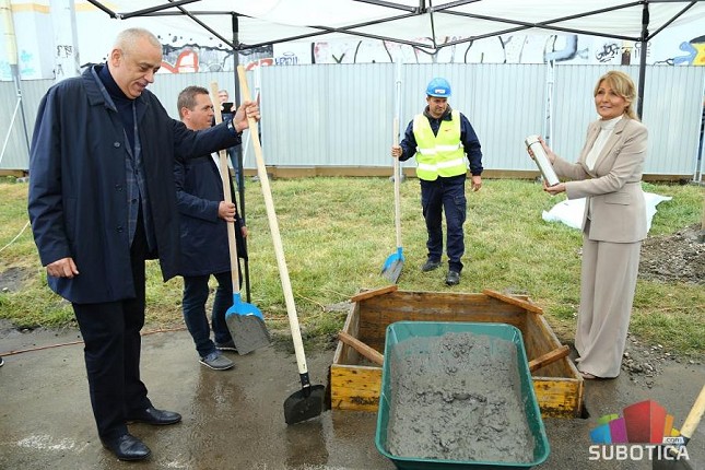 Položen kamen temeljac za trening centar u TŠ "Ivan Sarić"