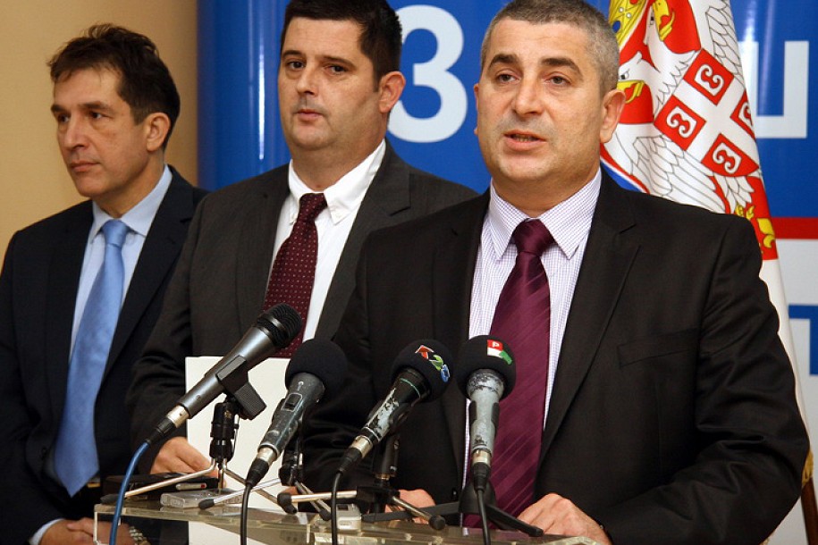 DSS traži dijalog pre ocene ustavnosti