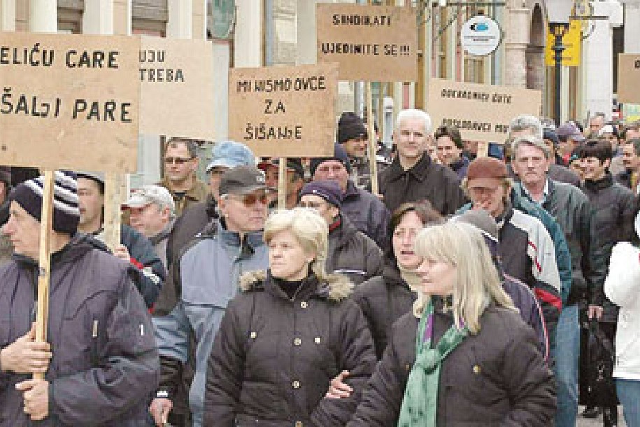 Protesti u "Bratstvu", otkazi u "Destilingu"