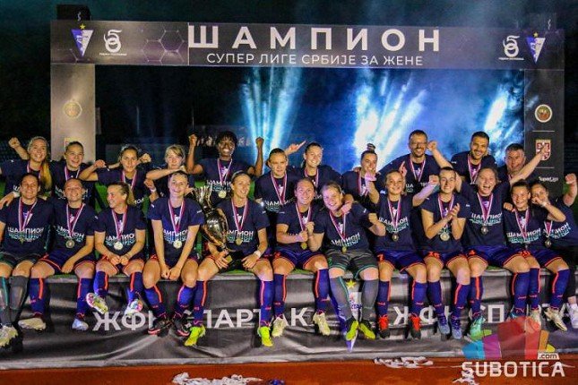 Fudbal: „Golubice“ proslavom  titule prvaka Srbije okončale prvenstvo