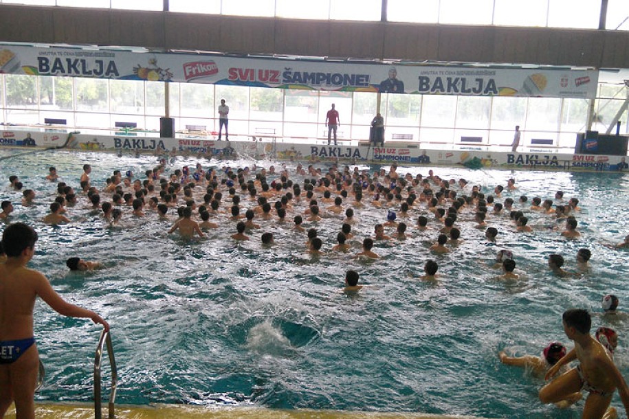 Mladi vaterpolisti Spartak Prozivke igrali mečeve Prvenstva Vojvodine