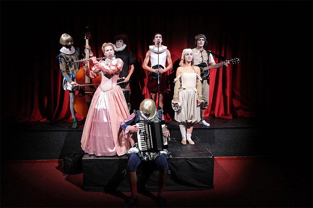 Stvaraoci iza kulisa - frizer i inspicijent Narodnog pozorišta o (ne)zgodama koje publika ne vidi