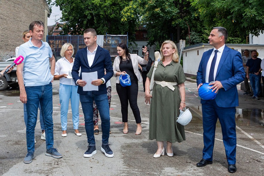 Temelj za budućnost: Nova učionica i fiskulturna sala za đake „Đure Salaja“