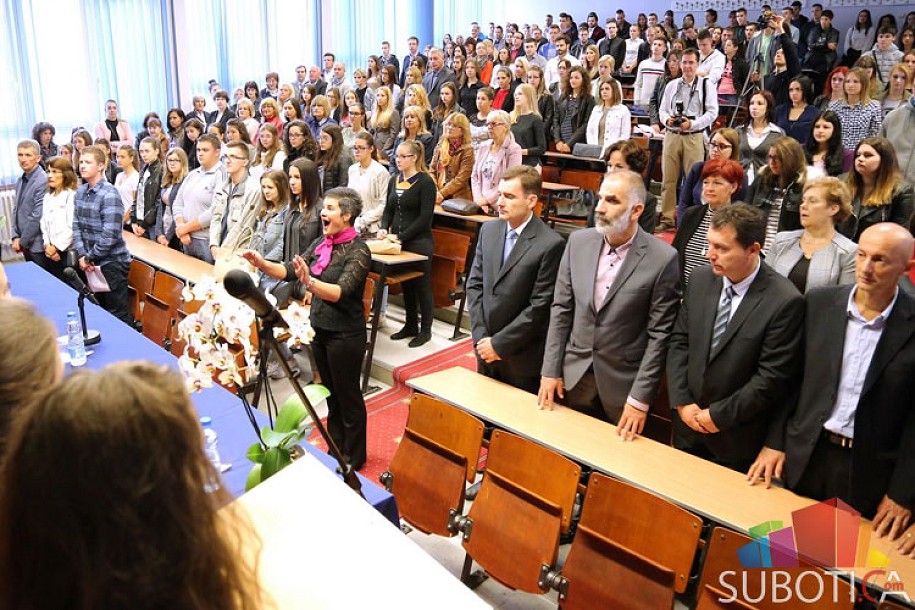 Na Ekonomskom fakultetu upriličen svečani prijem brucoša