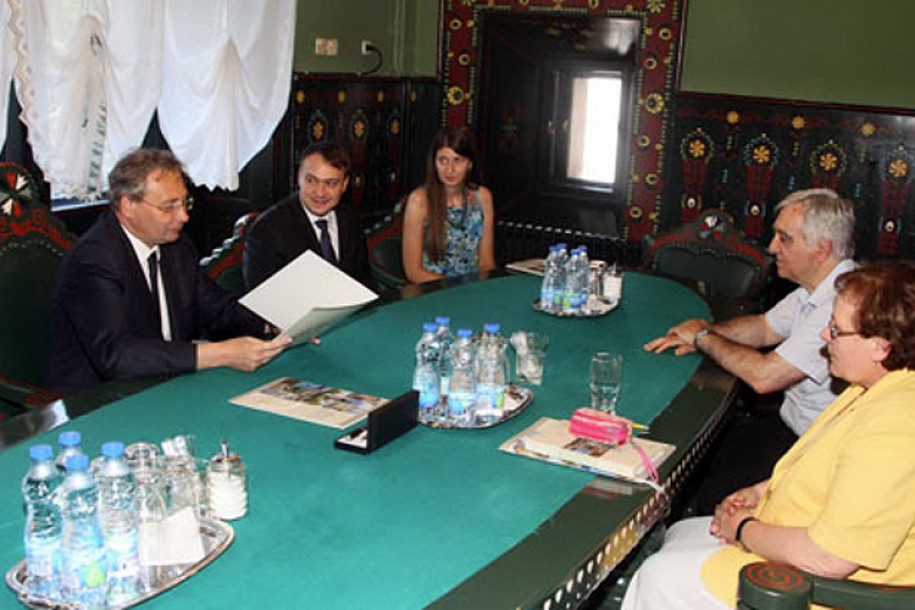Zajedno pomagati interno raseljena lica u Srbiji