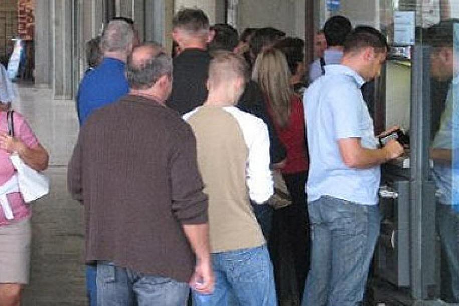 Sve duža kolona nezaposlenih