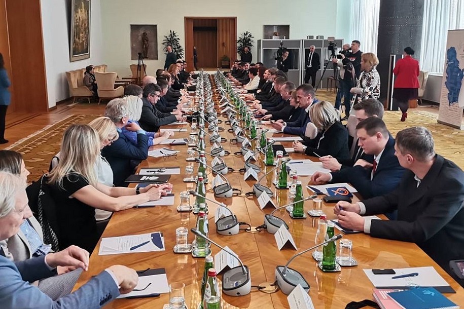 Predstavnici Nacionalnih saveta okupljeni u "Palati Srbija"