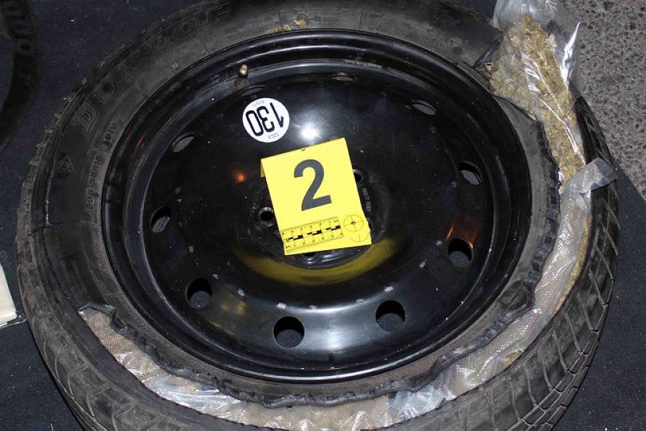 Zaplenjeno više od pet kilograma marihuane