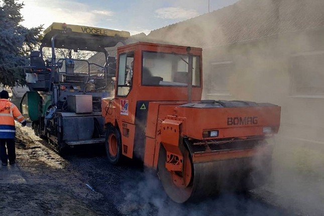 Asfaltiranje ulica i poslednjeg dana u godini