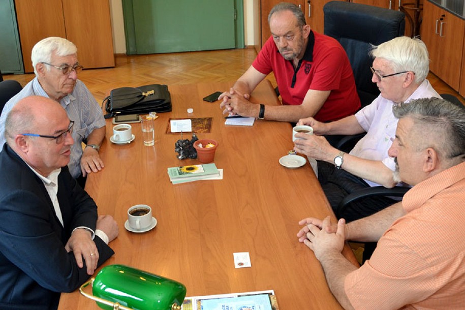 Veljko Vojnić, novi predsednik Bunjevačke matice, na sastanku u Vladi Vojvodine