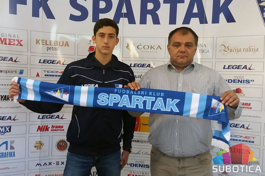 Fudbal: Spartak gostuje na Banjici, Šormaz potpisao profesionalni ugovor
