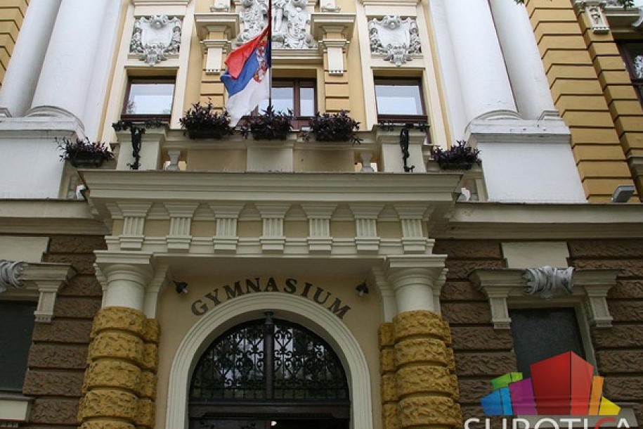 Gimnazijalcima kasni početak školske godine