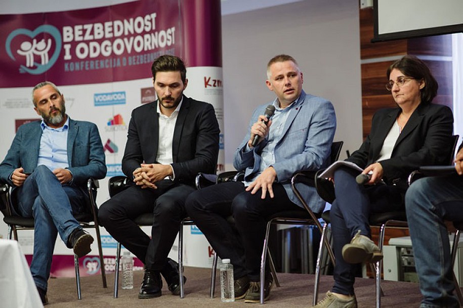 Za veću bezbednost dece - inicijativa da srpski registar pedofila bude javan
