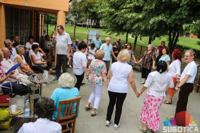 Gerontološki klub "Prozivka" obeležio sedam godina postojanja