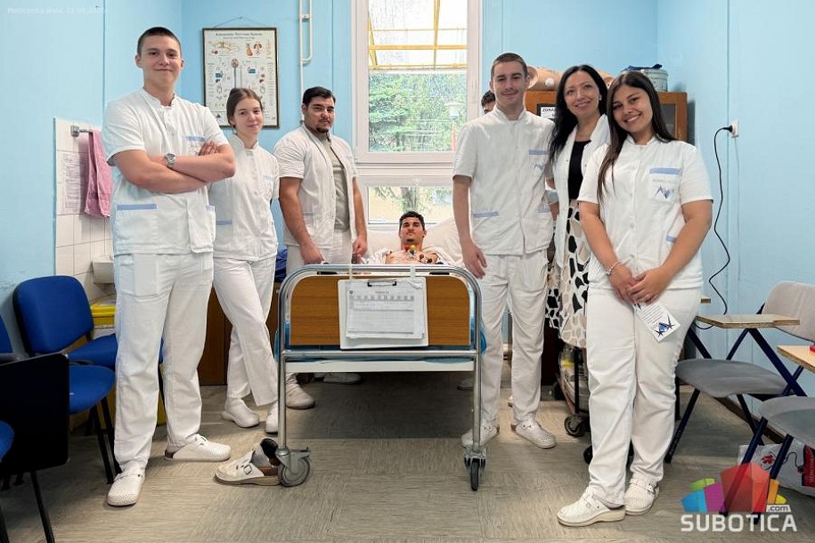 Reanimacija, EKG i prva pomoć: Medicinska škola predstavila svoje smerove
