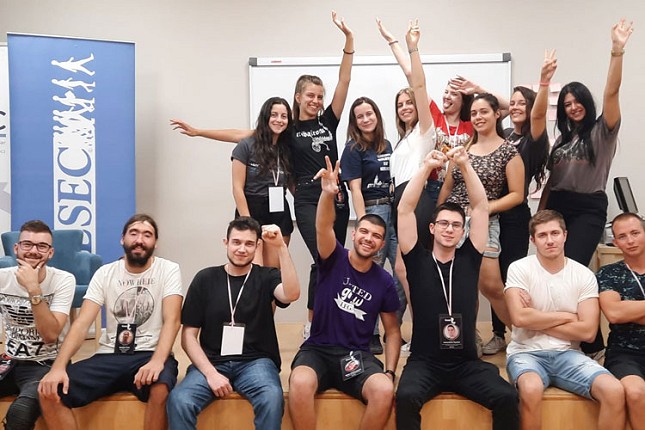 Međunarodna organizacija mladih "AIESEC" prima nove članove