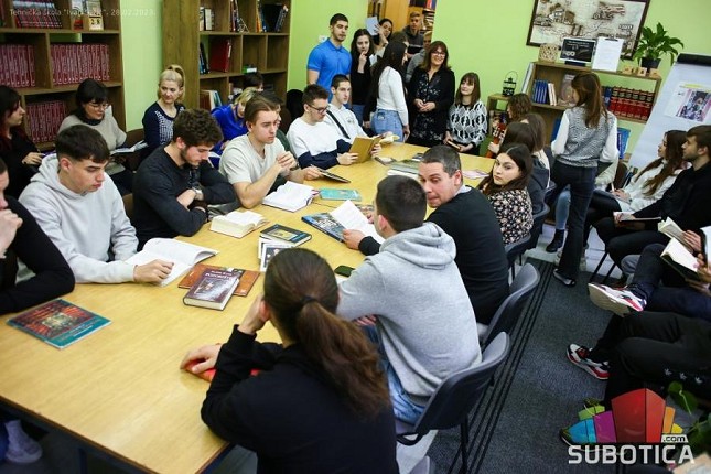 U školi "Ivan Sarić" obeležen Nacionalni dan knjige